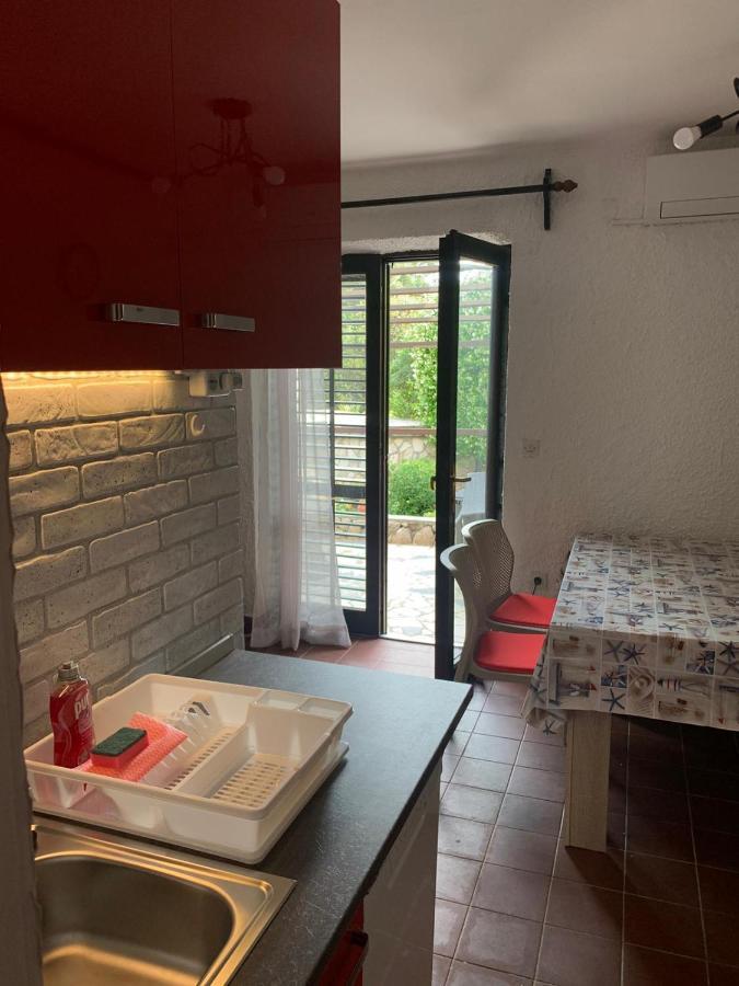 Villa Gromaca Omišalj Exteriör bild