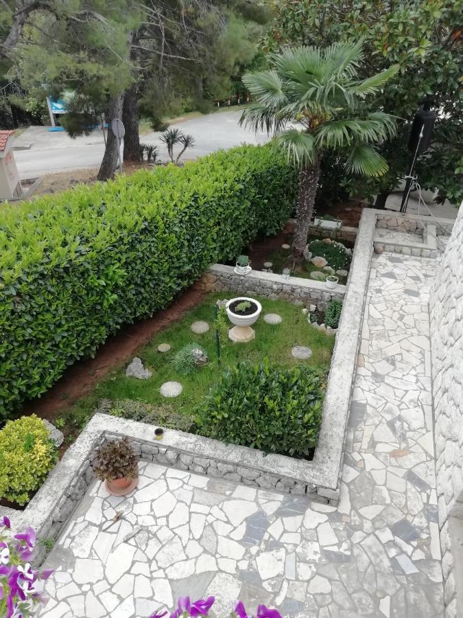 Villa Gromaca Omišalj Exteriör bild