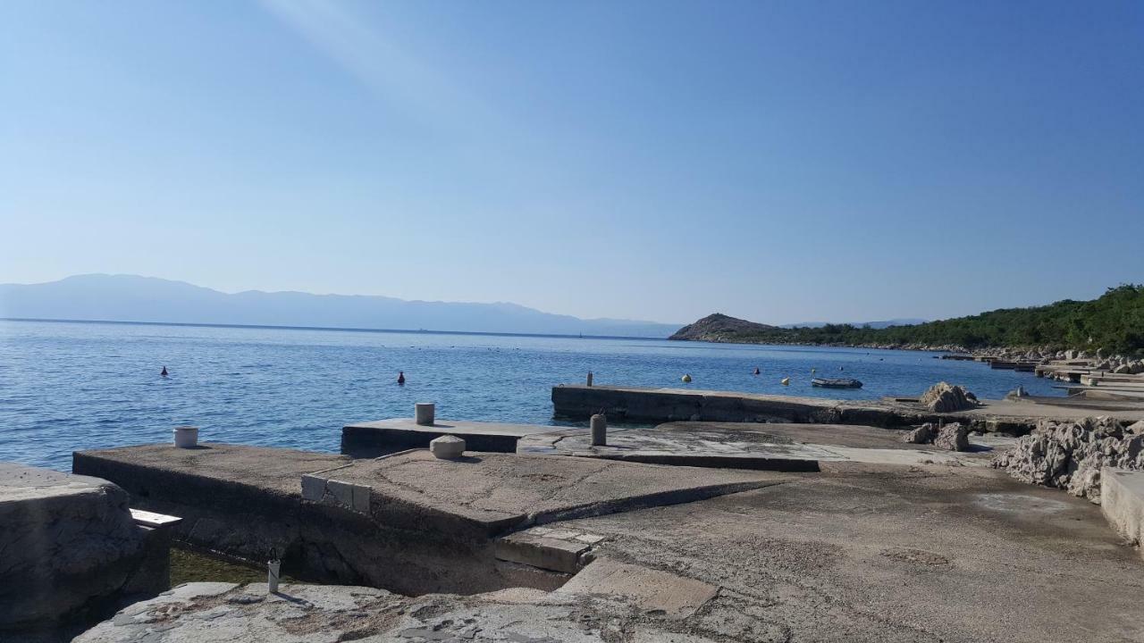 Villa Gromaca Omišalj Exteriör bild