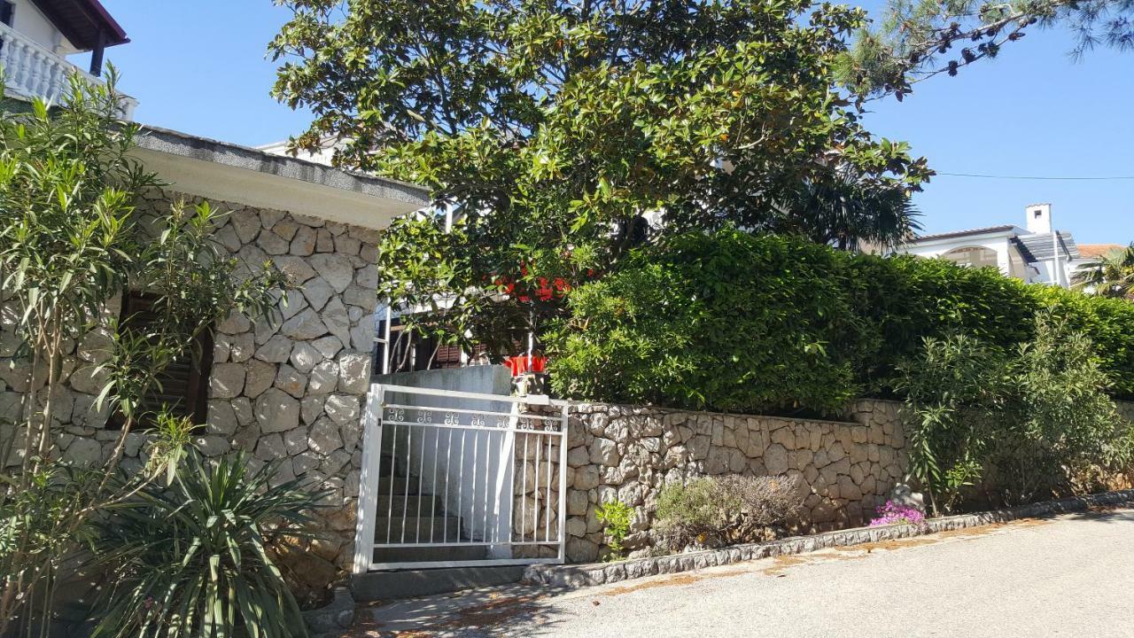 Villa Gromaca Omišalj Exteriör bild